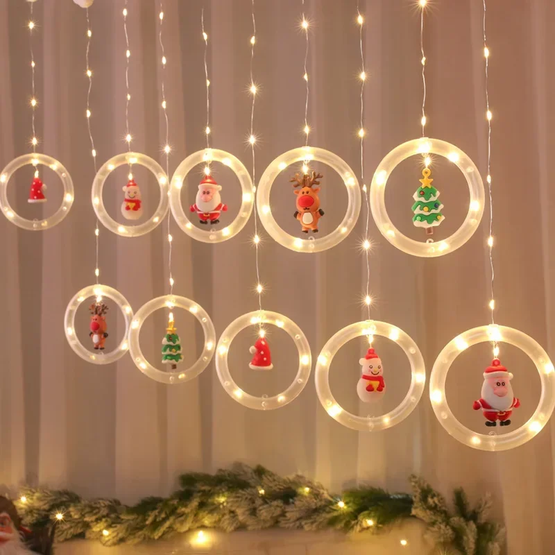 Guirnalda de luces navideñas con figuras 3D