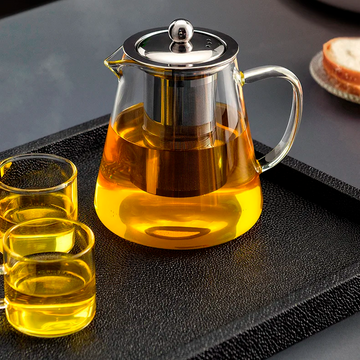 Tetera de vidrio con infusor
