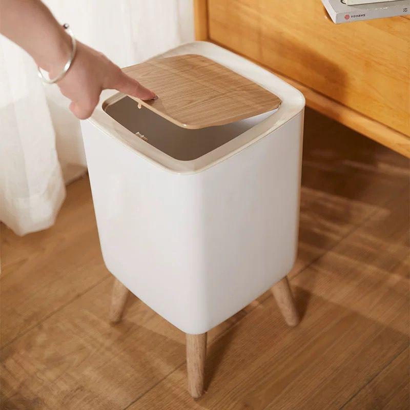 Tacho de basura con tapa a presión